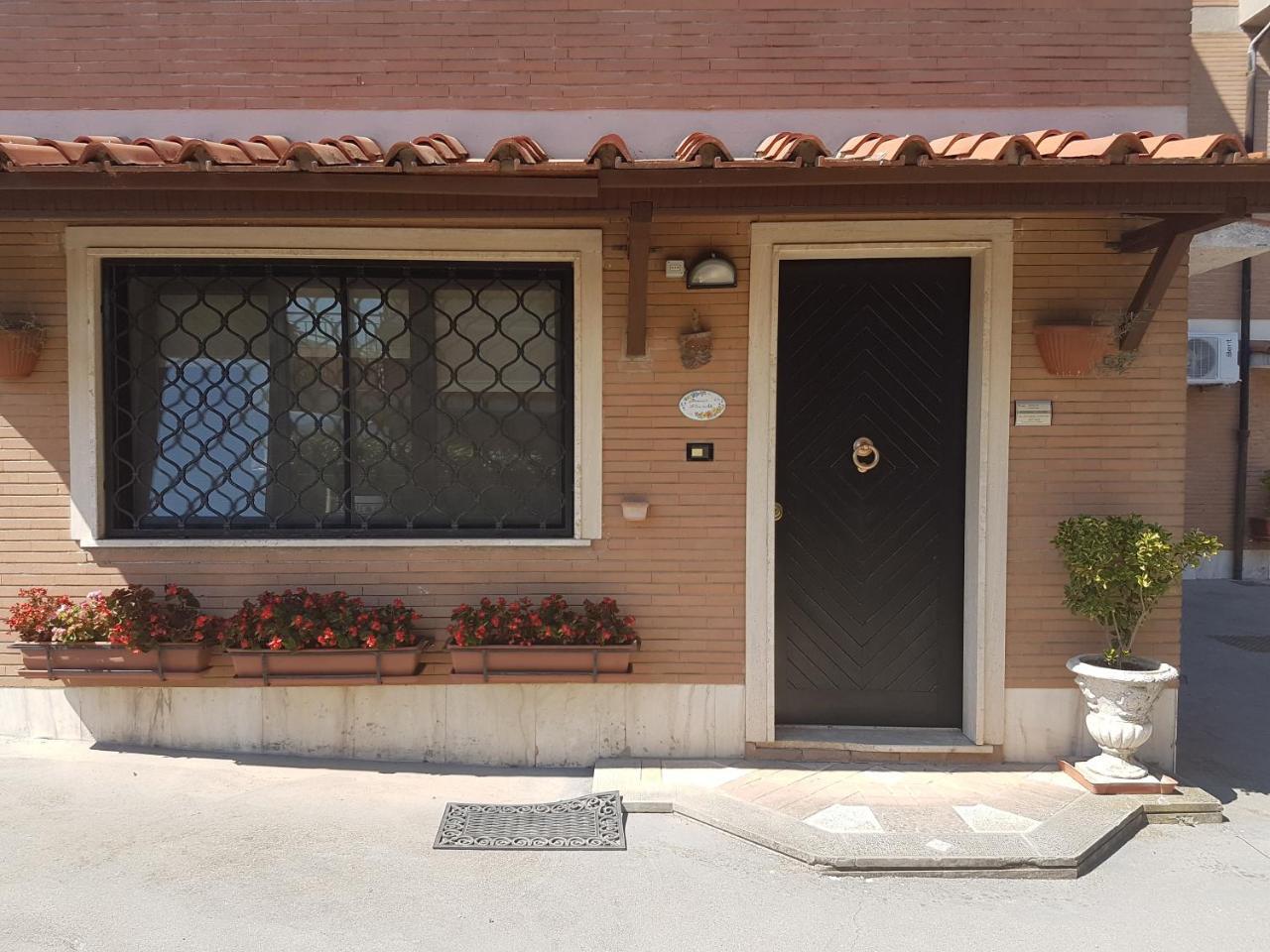 Bed and Breakfast Bed & Breakfast "A Casa Di Anto" Mentana Exterior foto